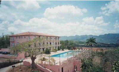 VinalesHotel.jpg (26878 bytes)
