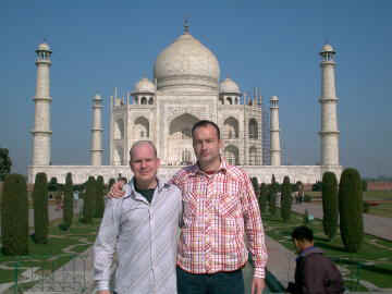 Taj2.jpg (26735 bytes)